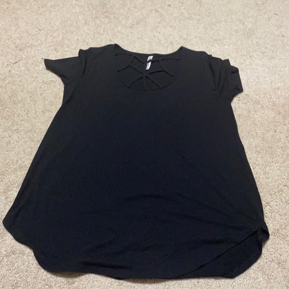 Zenana XL Black Top
